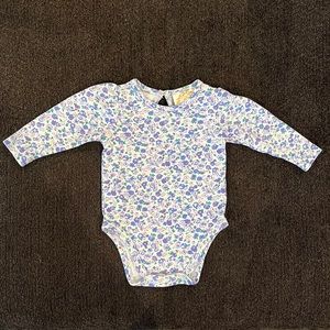 COPY - The Beaufort bonnet company floral onesie girls 0-6 months EUC